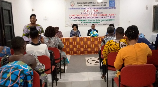 Lancement de la journée de réflexion, APAC Togo Des professionnelles de la communication en réflexion sur le leadership féminin à l'ère du numérique