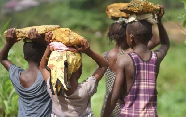 Enfant-Travail