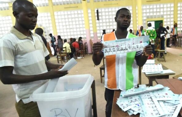 Côte d'Ivoire - Présidentielle - Dépouillement..